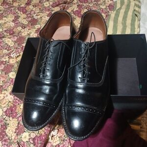 Classic Black Leather Oxford Shoes